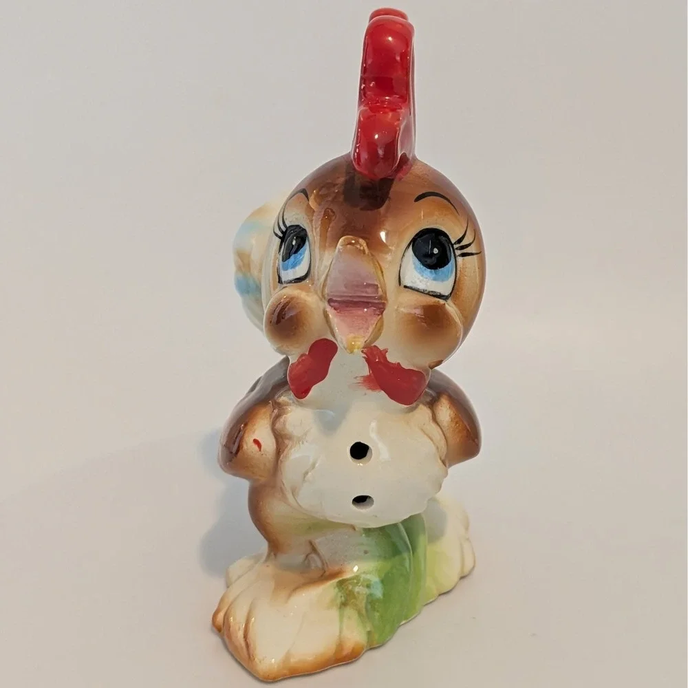 Vintage Norcrest Kitschy Anthropomorphic Rooster Salt And Pepper Shakers
